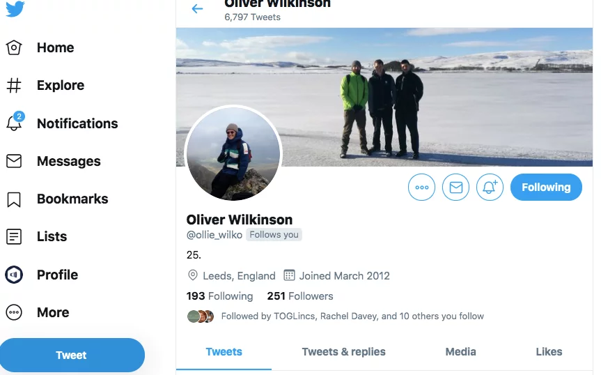 How to Tweet Someone.png